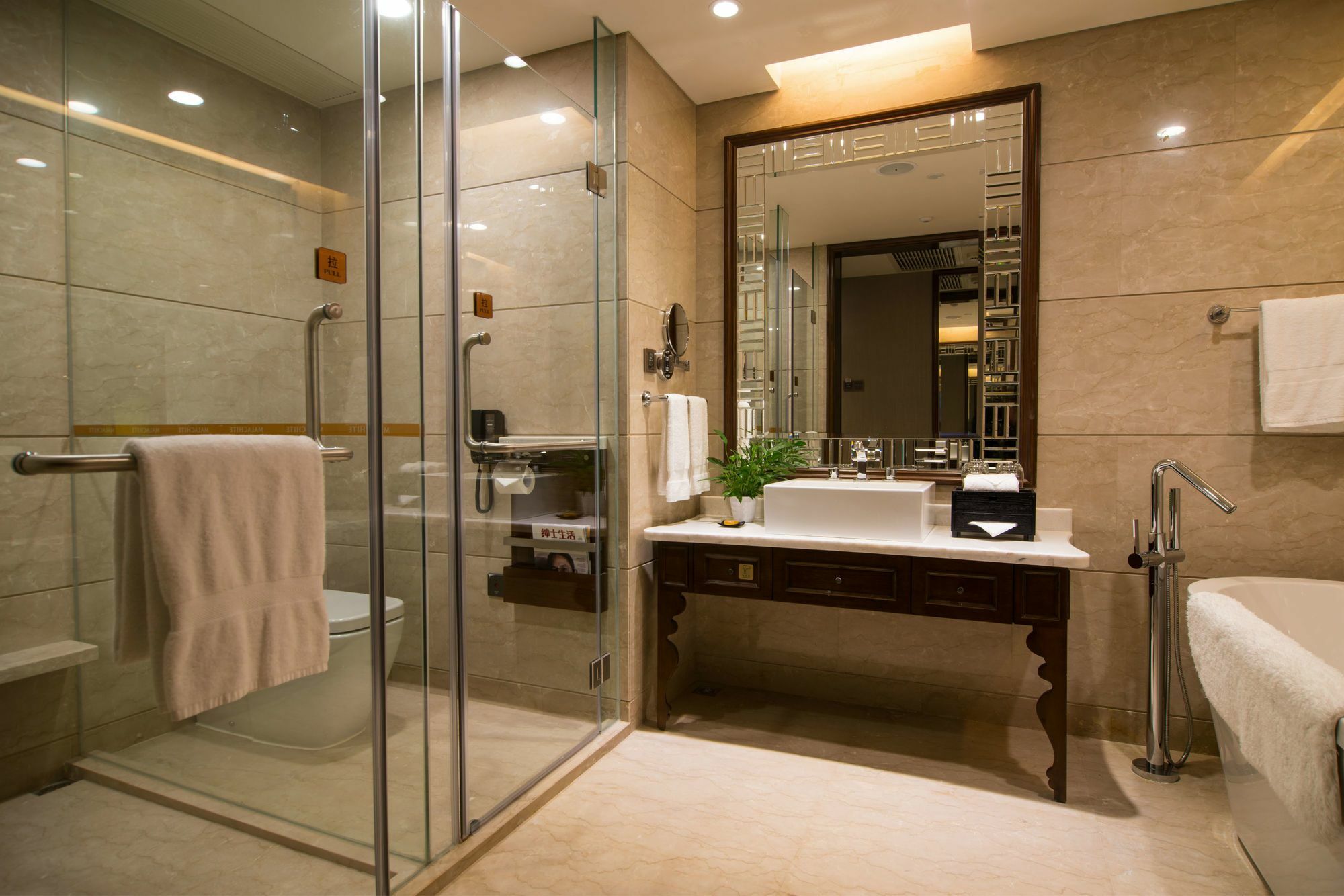Malachite Hotel Dongguan Dongguan  Esterno foto